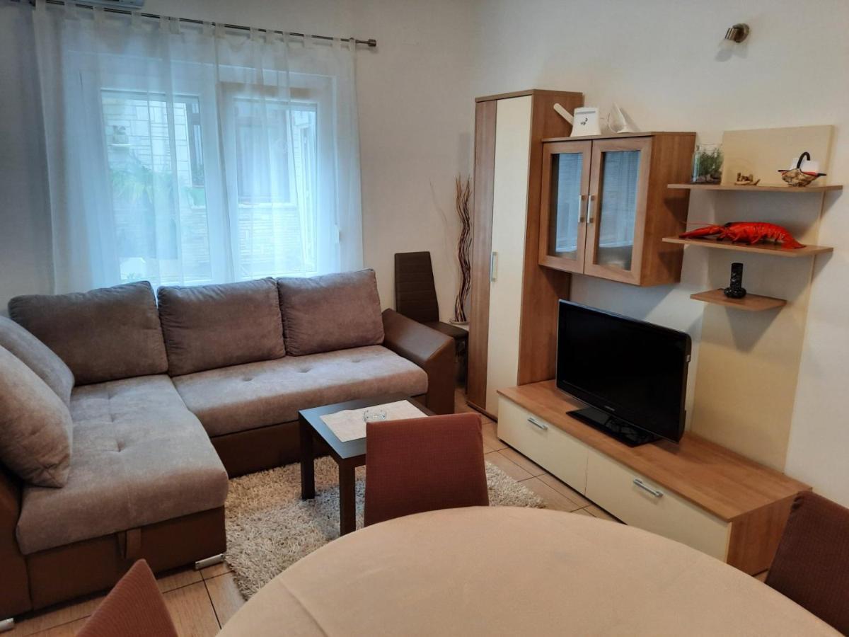 App Vito Apartment Selce Exterior photo