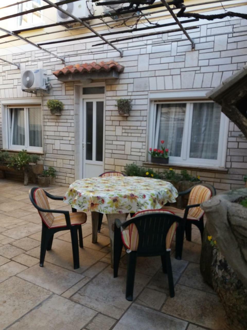 App Vito Apartment Selce Exterior photo